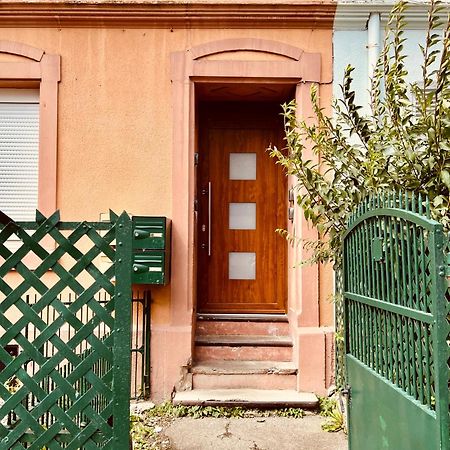 Rs-0 - Appartement F2 Au Rdc A Mulhouse Pour 1-3 Pers Exterior foto